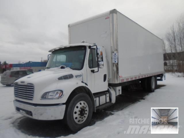 Freightliner M 106 貨箱式卡車