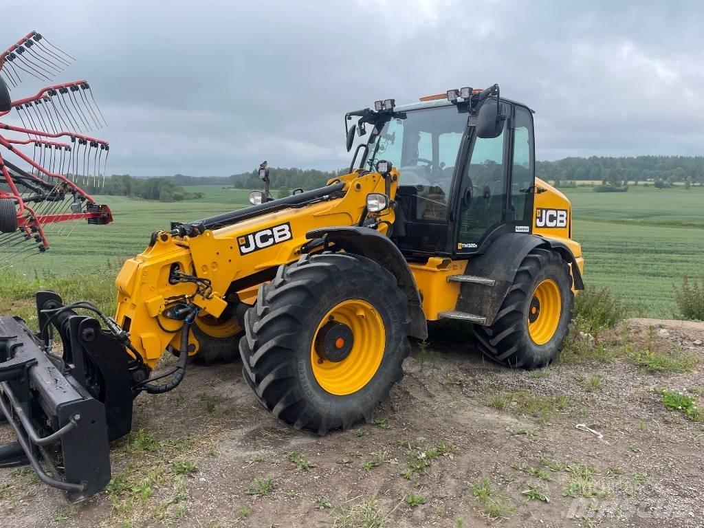 JCB TM 320 S 伸縮臂操作車
