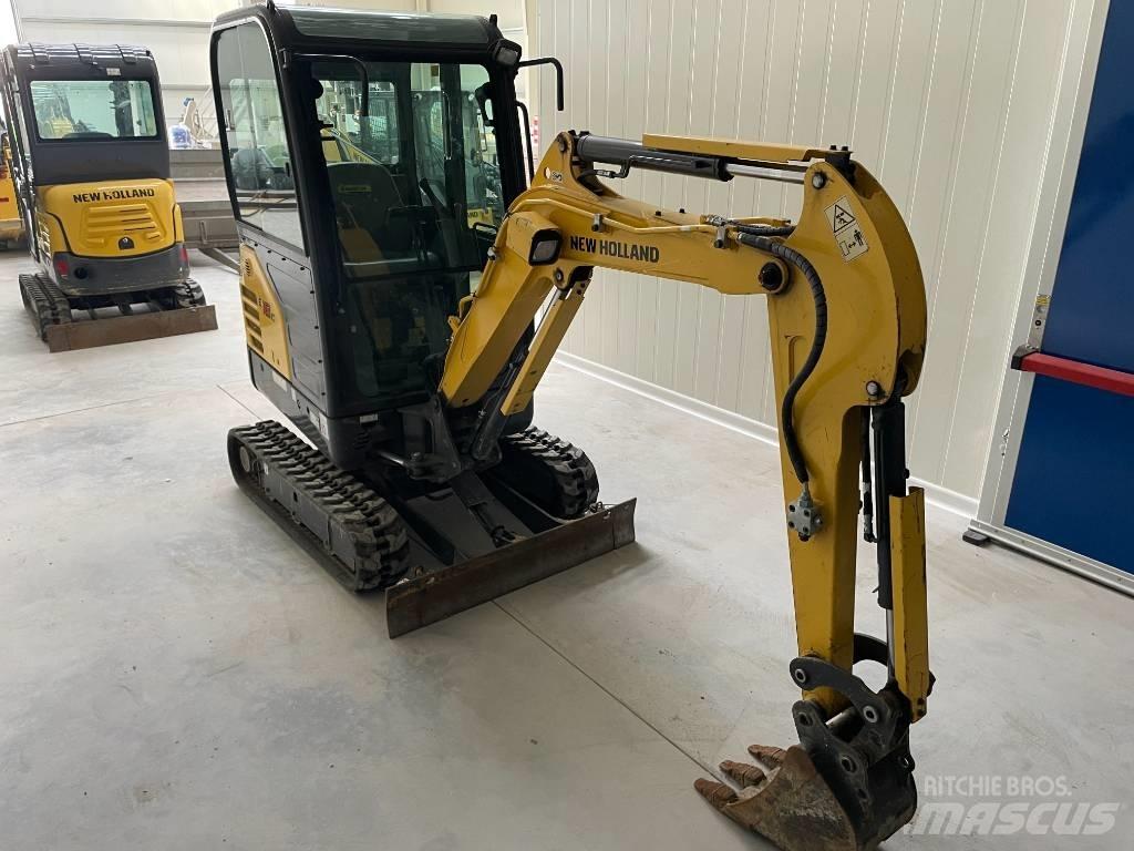 New Holland E 18 C 小型挖土機/掘鑿機<7t(小型挖掘機)