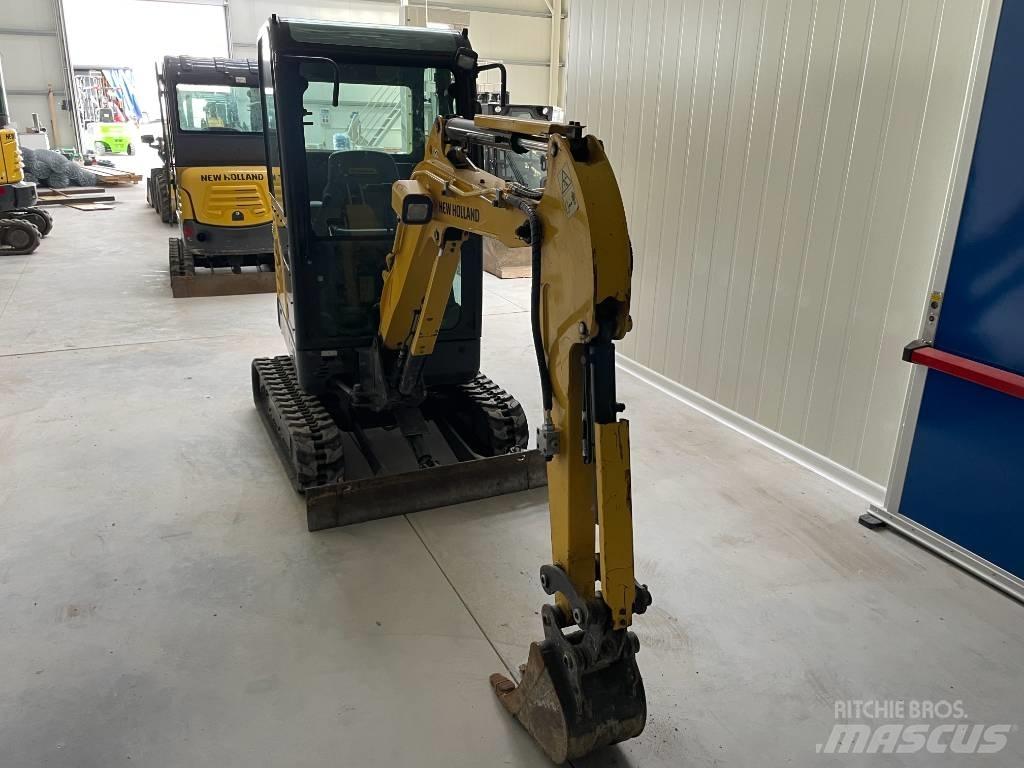 New Holland E 18 C 小型挖土機/掘鑿機<7t(小型挖掘機)