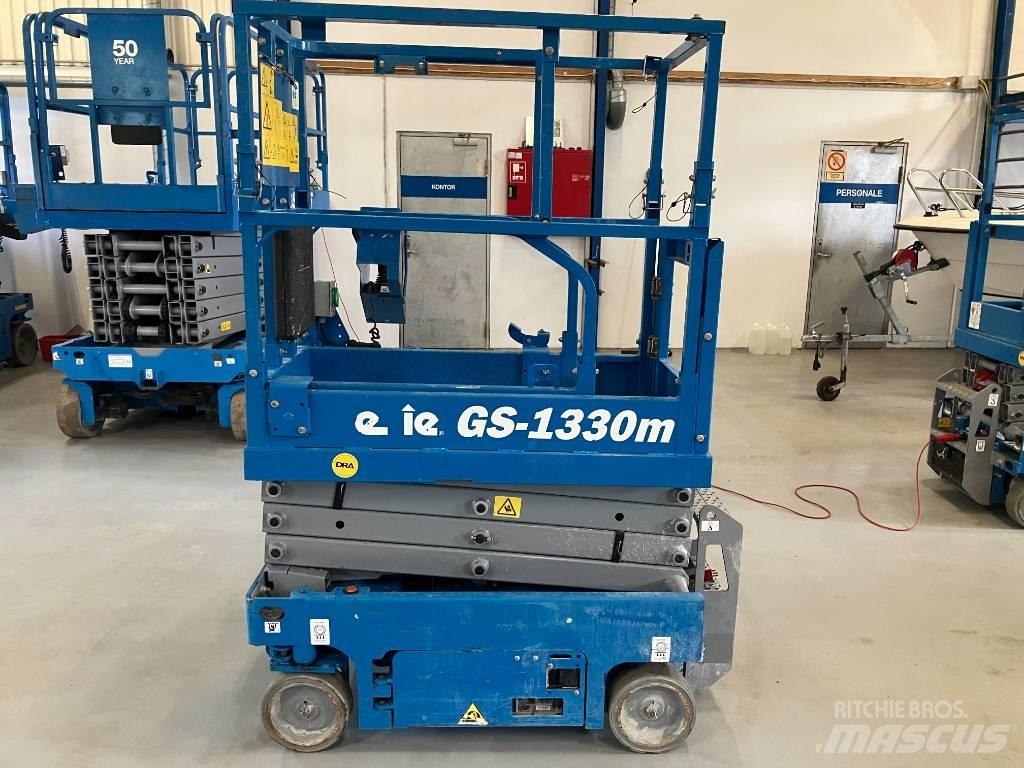 Genie GS 1330 剪式升降機