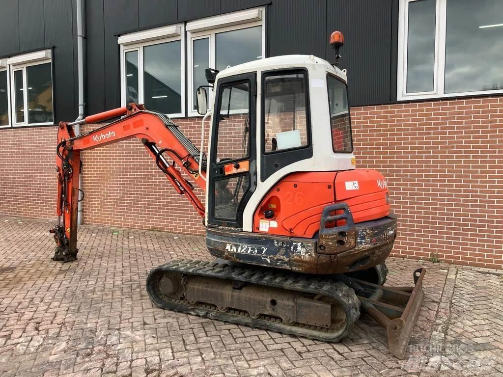 Kubota KX121-3 小型挖土機/掘鑿機<7t(小型挖掘機)