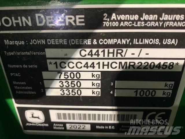John Deere C441 R 圓型牧草打包機