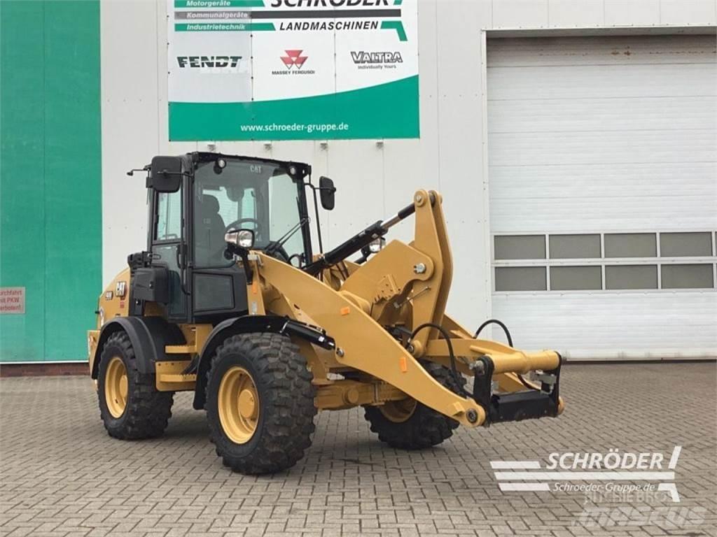 CAT 908 HL-14 輪胎式裝載機