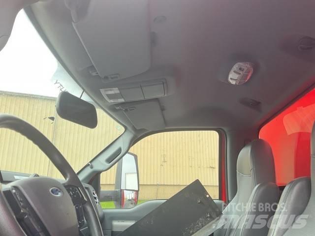 Ford F 650 飲料運輸卡車