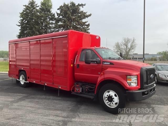 Ford F 650 飲料運輸卡車