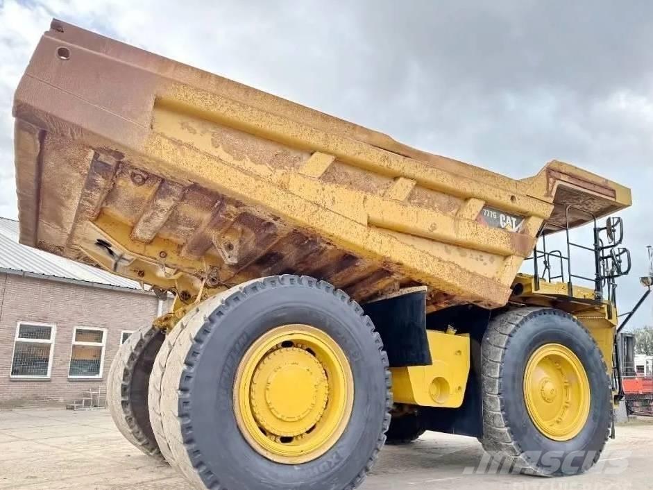 CAT 777 G 鉸接式起吊車