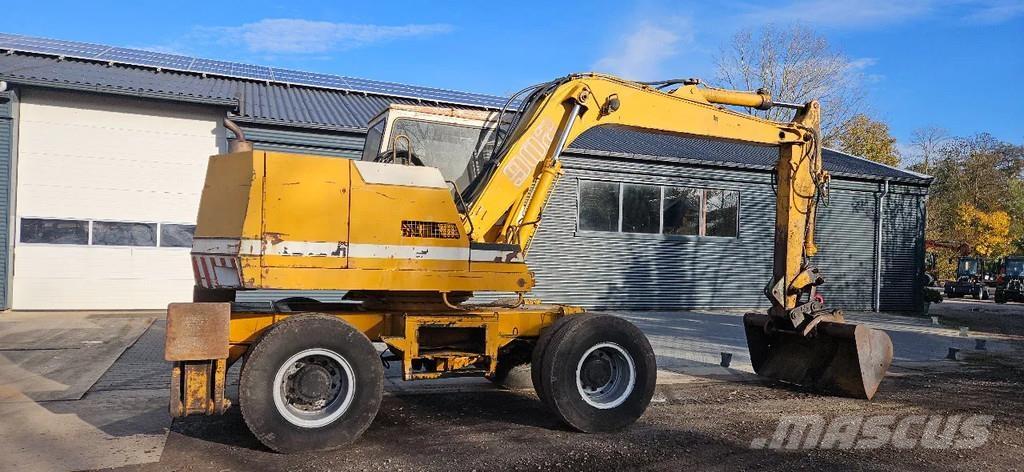 Liebherr A902 旋轉式挖土機/掘鑿機/挖掘機