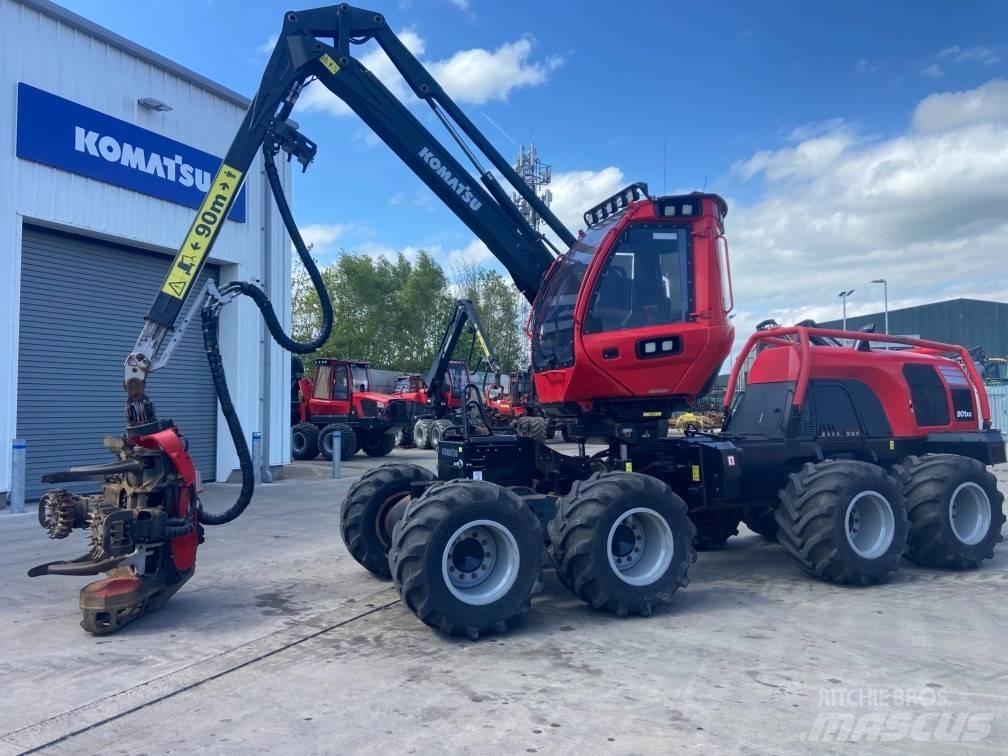 Komatsu 901XC 收穫機