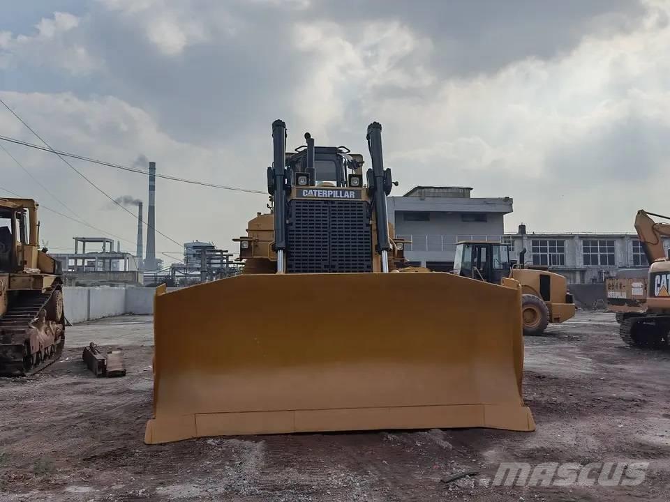 CAT D9N 履帶推土機
