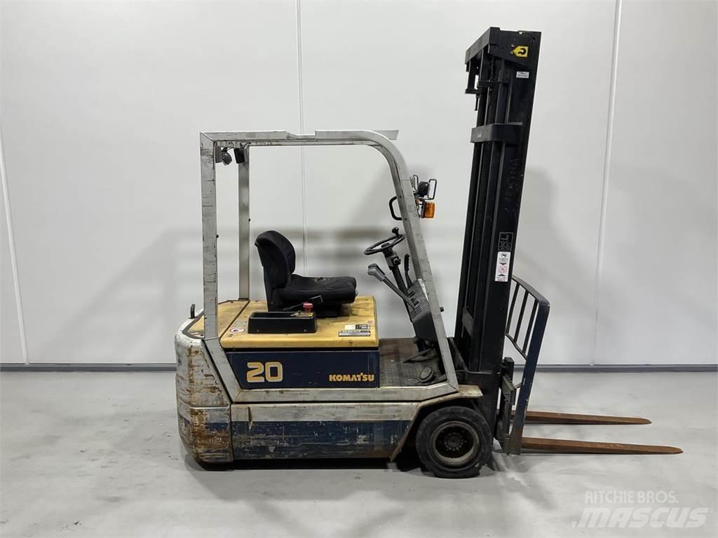 Komatsu FB20M-2E 電動堆高機