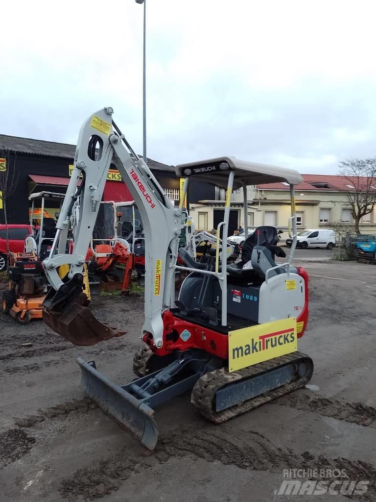 Takeuchi TB216 小型挖土機/掘鑿機<7t(小型挖掘機)