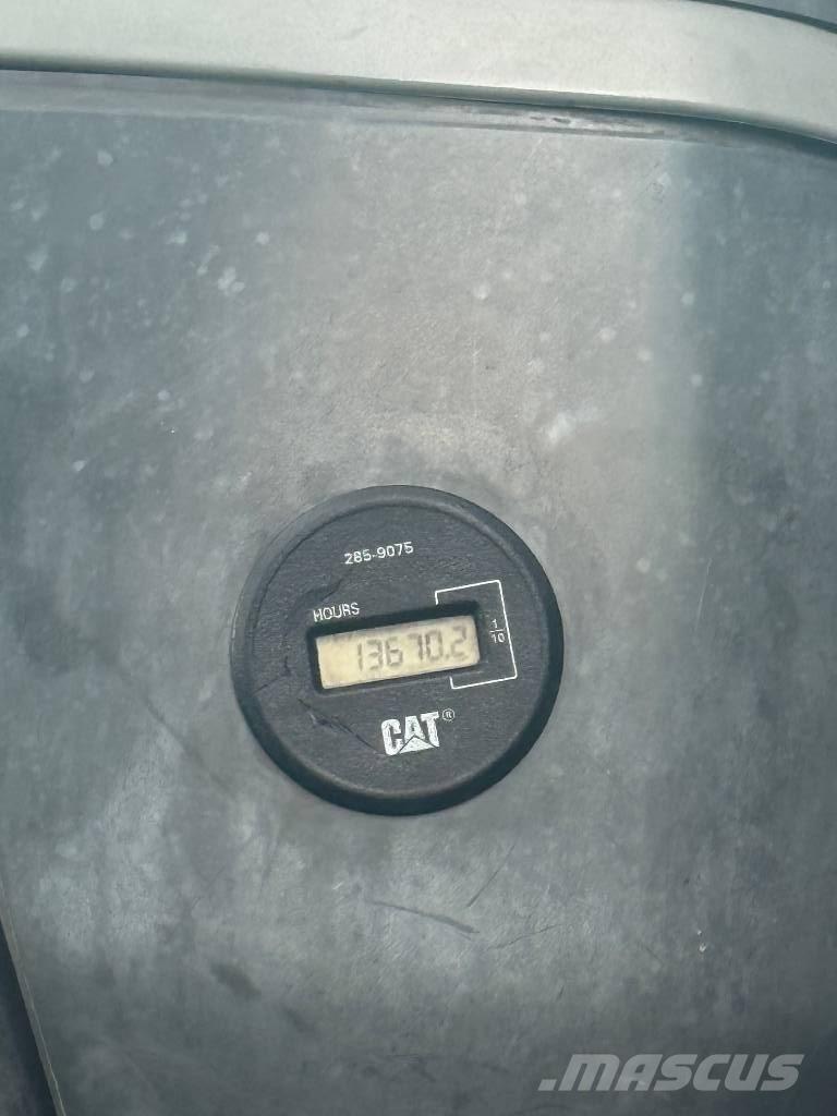 CAT M 325 D MH 旋轉式挖土機/掘鑿機/挖掘機