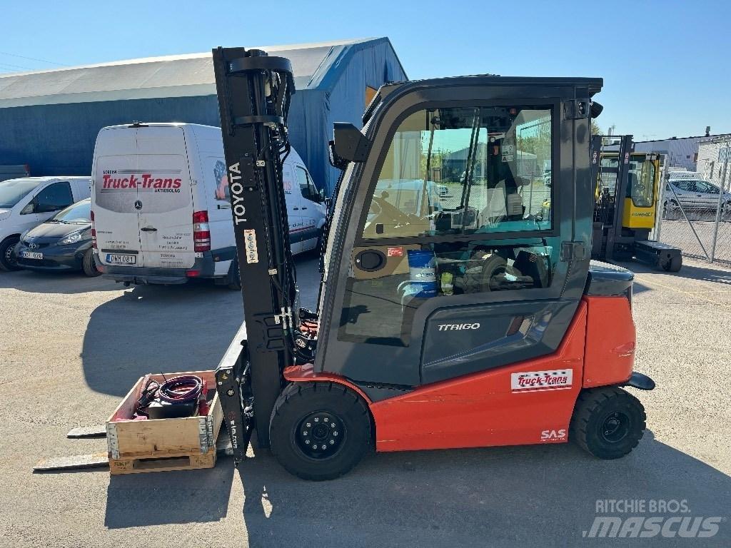 Toyota 9FBM30T 電動堆高機
