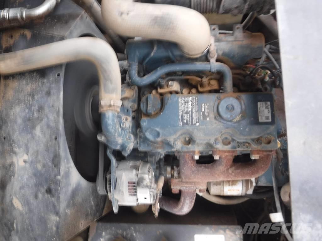 Mecalac TA 3 H 側卸礦車