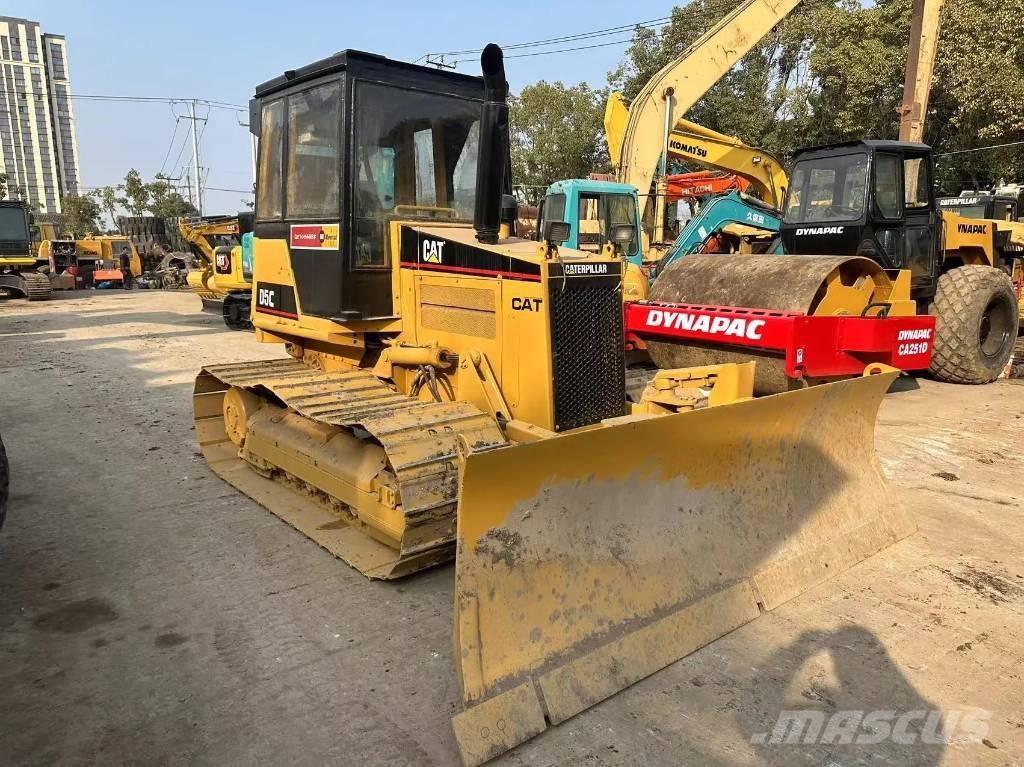 CAT D5C 履帶推土機