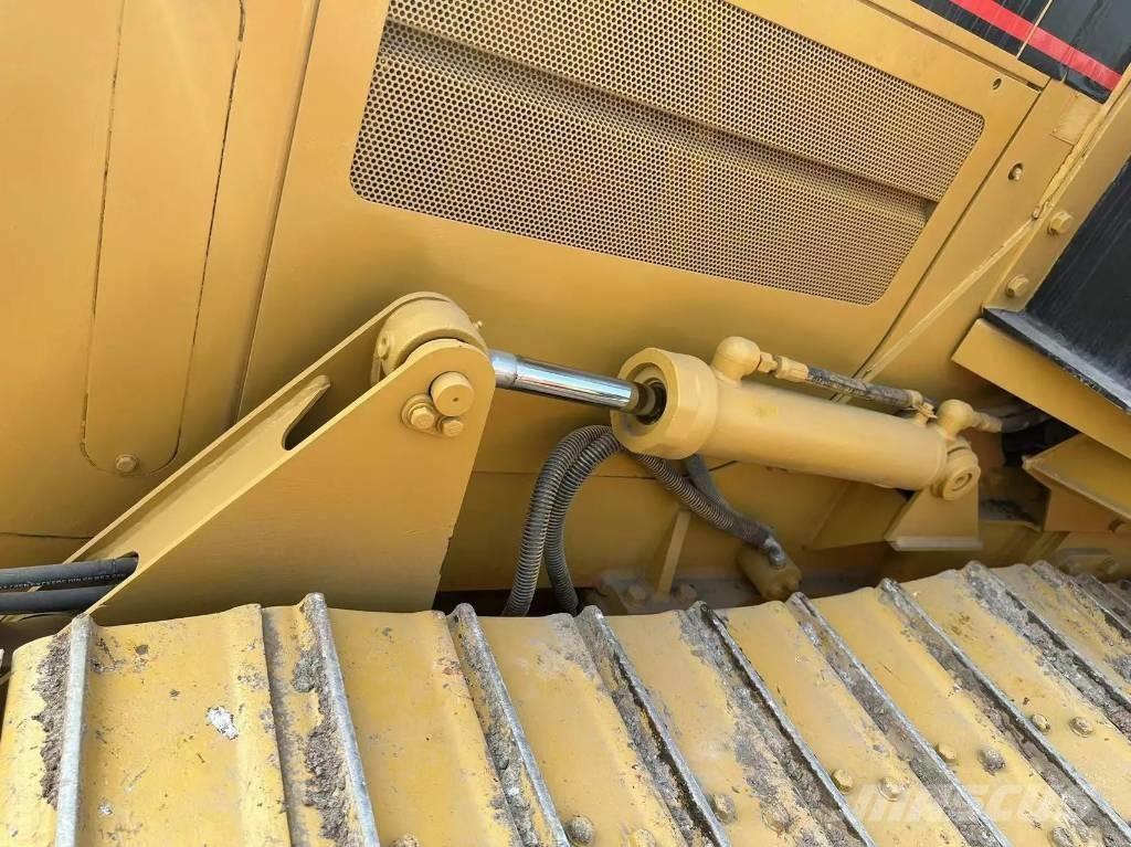 CAT D5C 履帶推土機