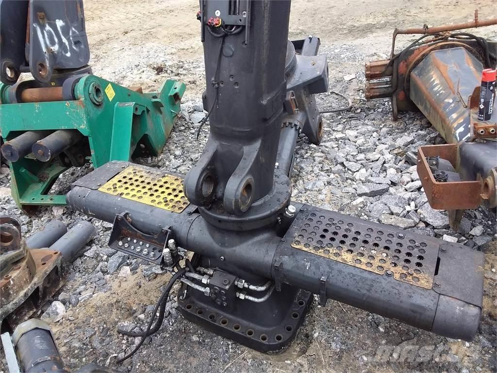 Ponsse K121m 運送起重機