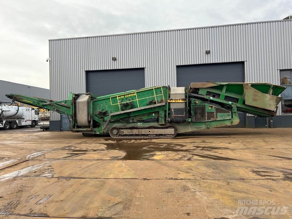 McCloskey R230 移動式篩選機