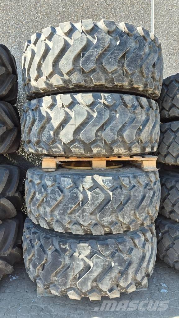 Michelin 23.5R25 輪胎、車輪和輪圈