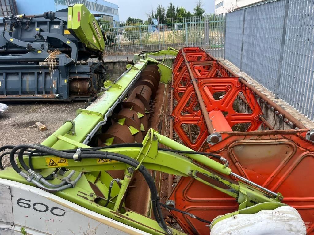 CLAAS C 600 聯合收割機頭