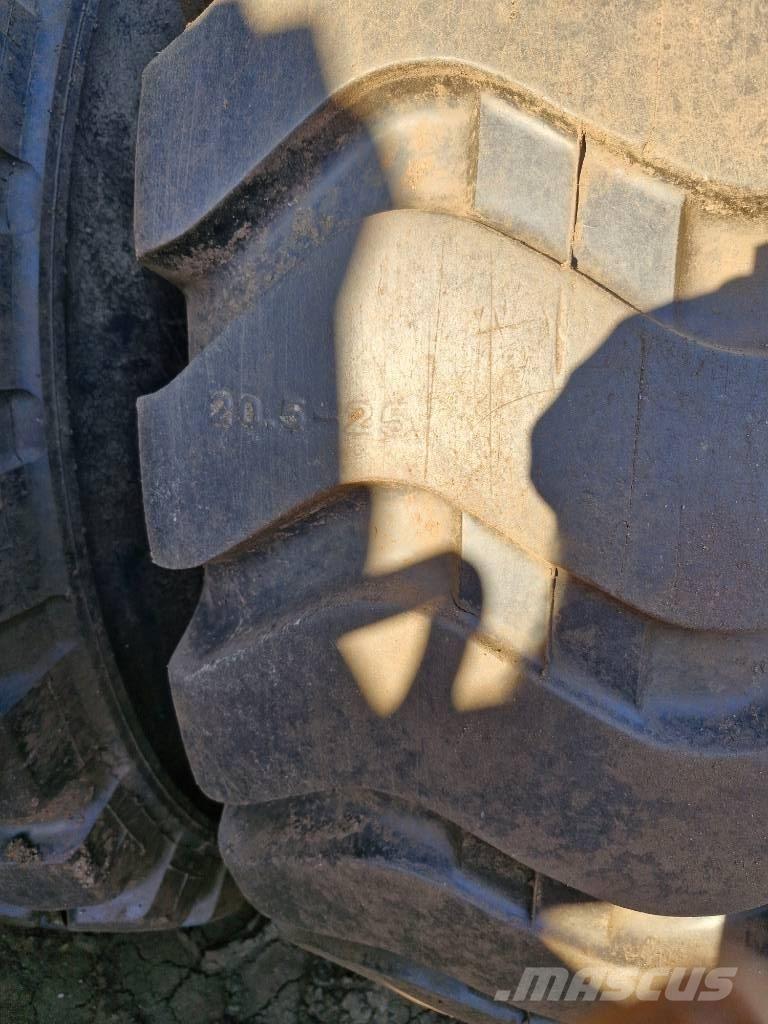 Volvo L 90 G 輪胎式裝載機