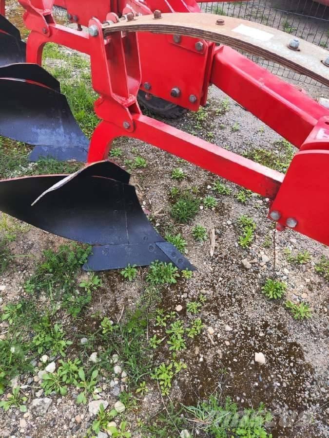 Staltech Plough 鑿犁