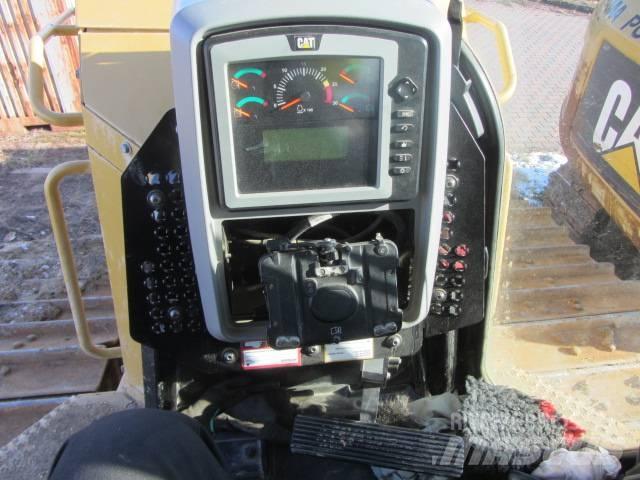 CAT D 7 E 履帶推土機