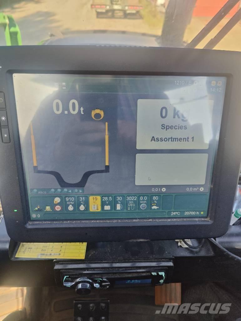 John Deere 1210E 集運機