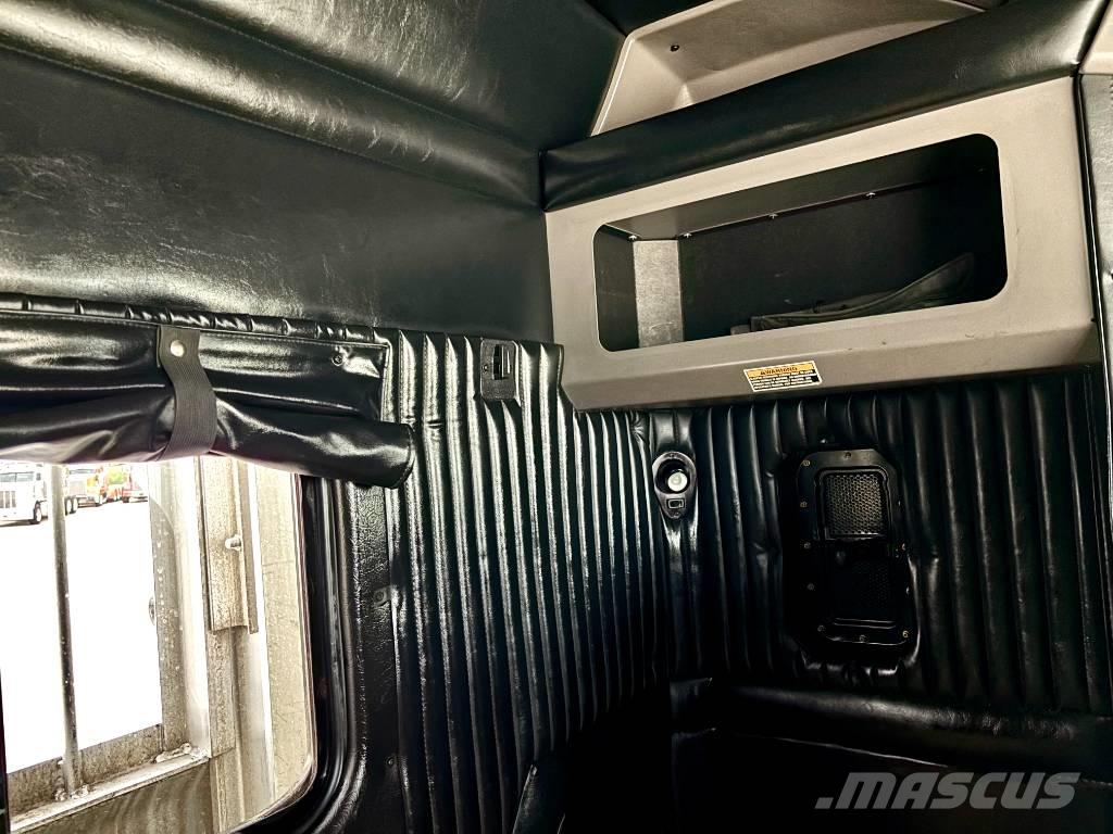 Kenworth T 800 曳引機組件