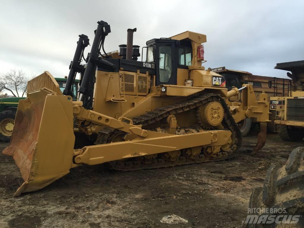 CAT D 10 N 履帶推土機