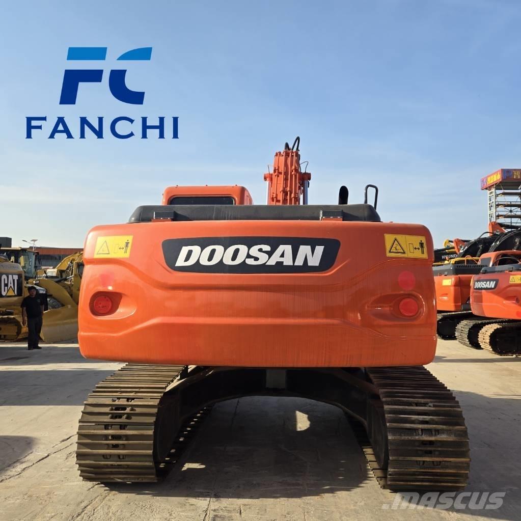 Doosan DX 225 LC 履帶式 挖土機/掘鑿機/挖掘機