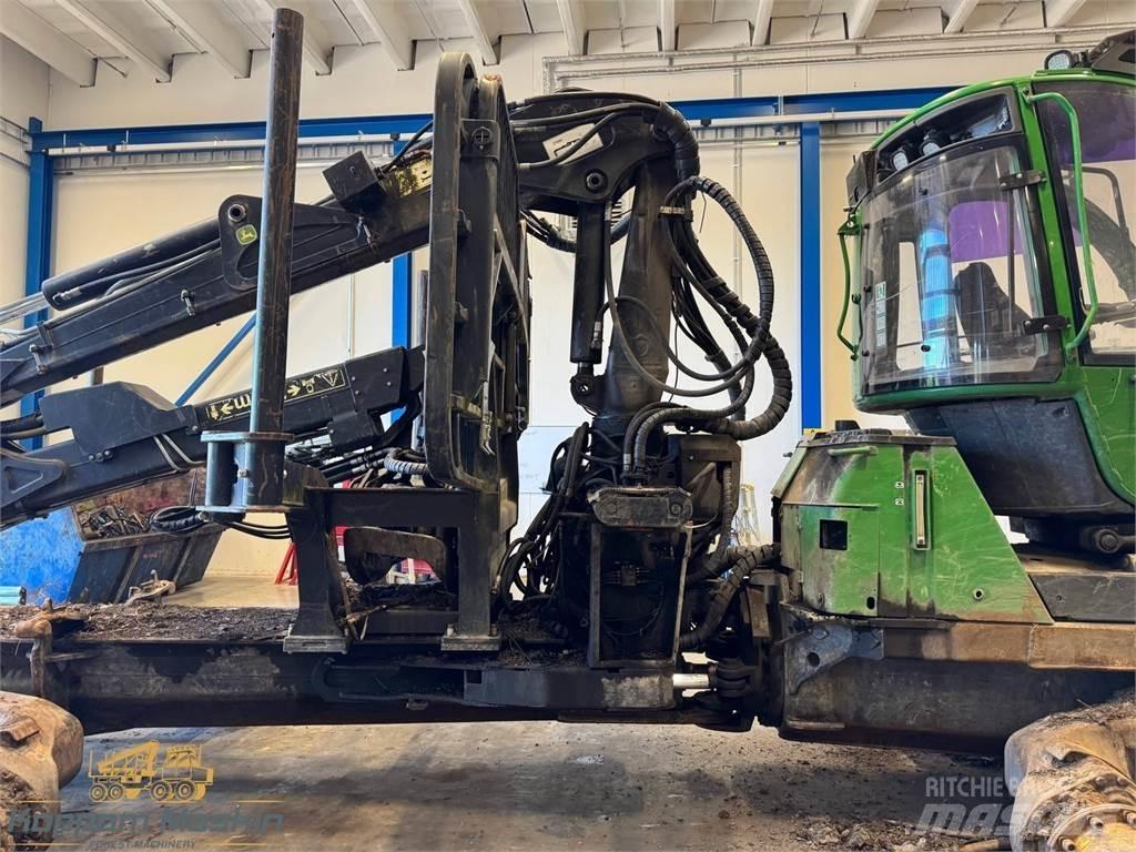 John Deere 1910E 集運機