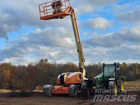 JLG 600AJ 曲臂高空作業車