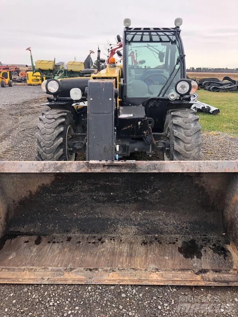 New Holland LM 5020 伸縮臂操作車