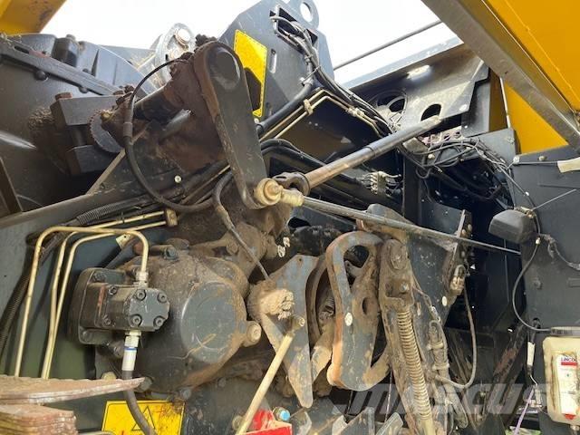 New Holland BB 940 A 方形打捆機