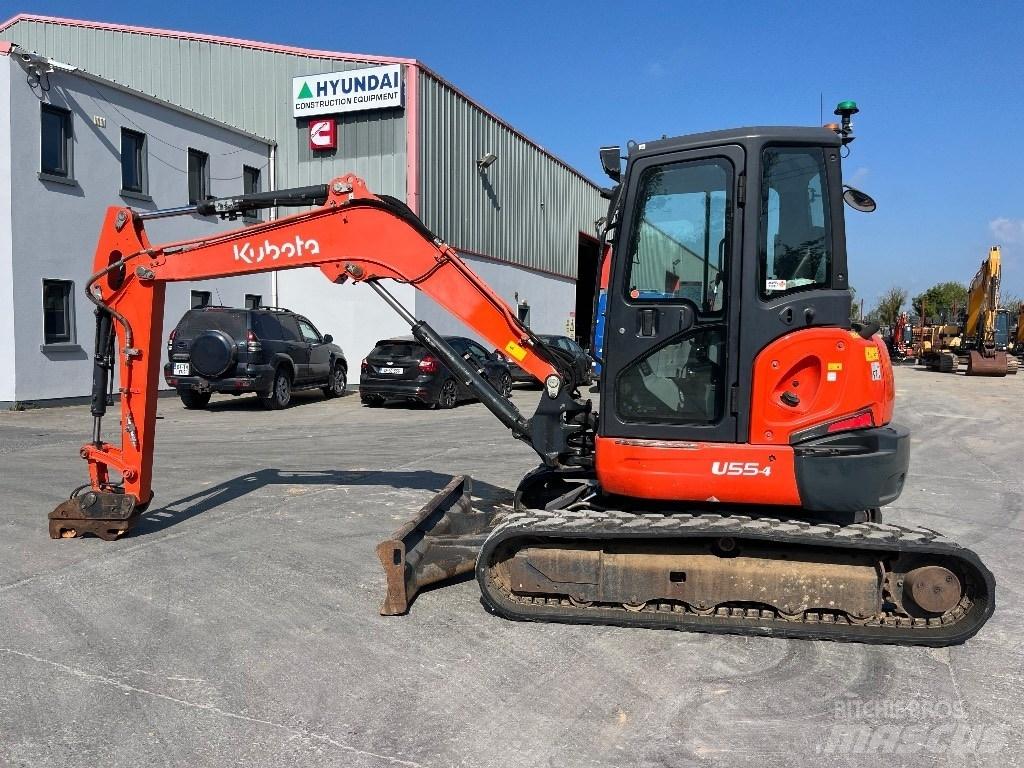 Kubota U 55-4 小型挖土機/掘鑿機<7t(小型挖掘機)