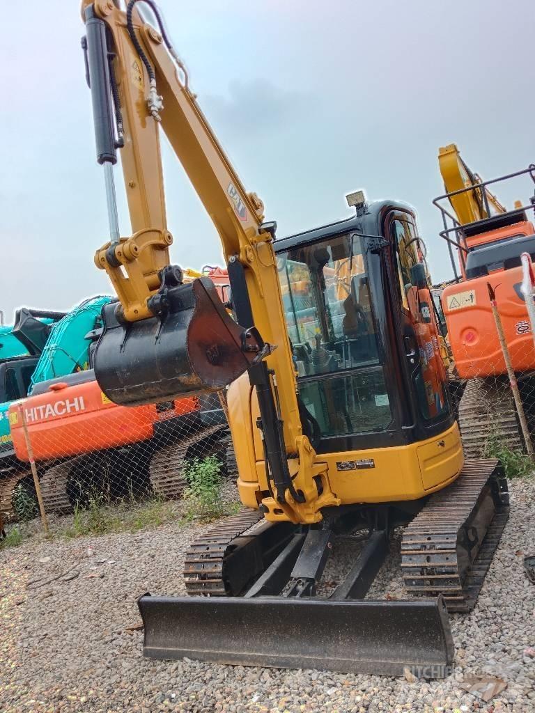 CAT 303.5 E CR 小型挖土機/掘鑿機<7t(小型挖掘機)