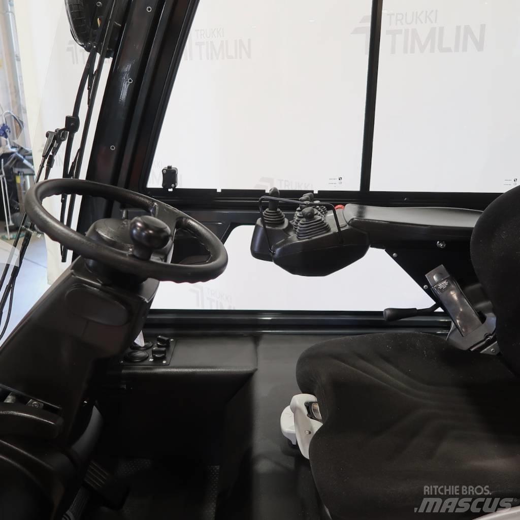 Toyota 8FBMT30 電動堆高機