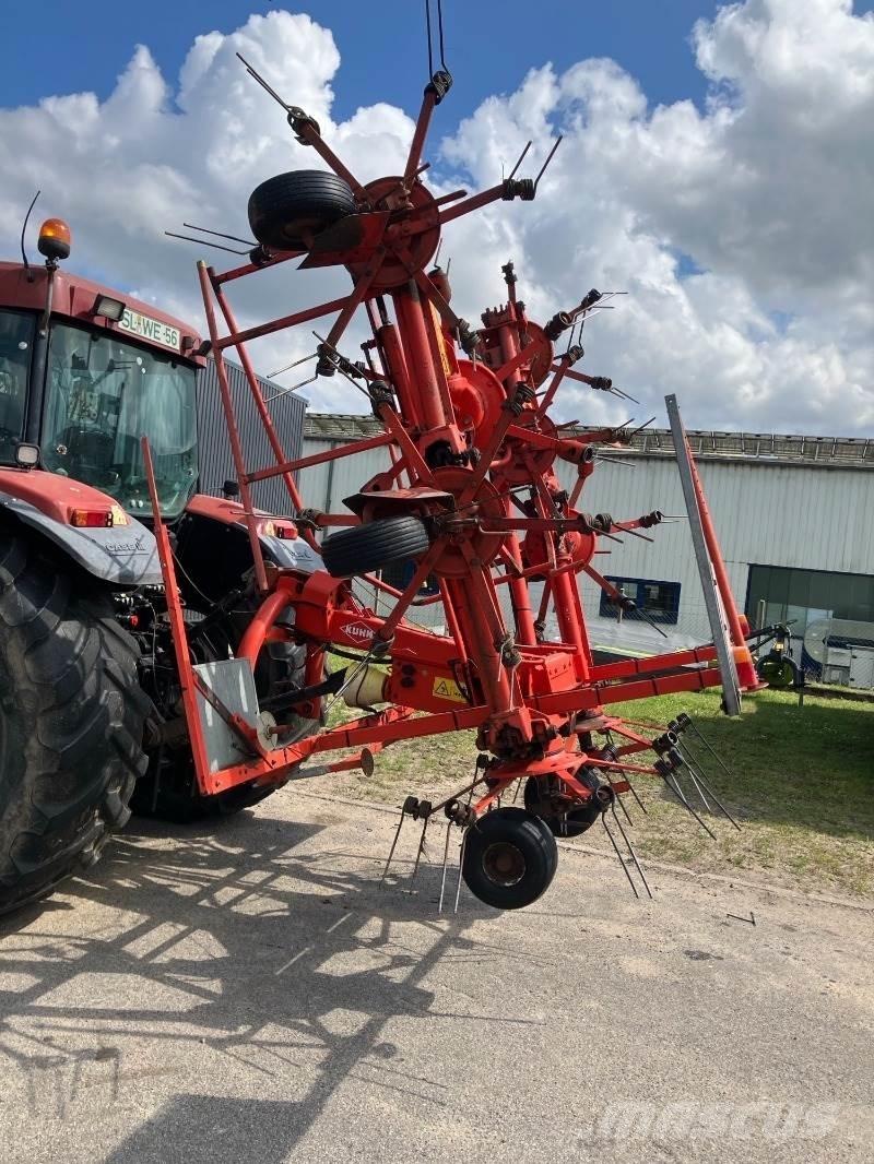 Kuhn GF 8501 MH 耙與翻草機