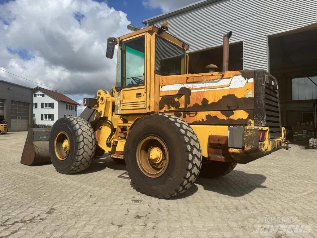 Volvo L 70 C 輪胎式裝載機