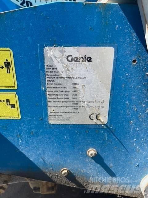 Genie GTH 2506 伸縮臂操作車