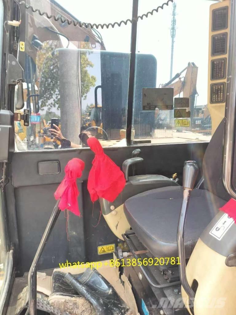 CAT 306 小型挖土機/掘鑿機<7t(小型挖掘機)