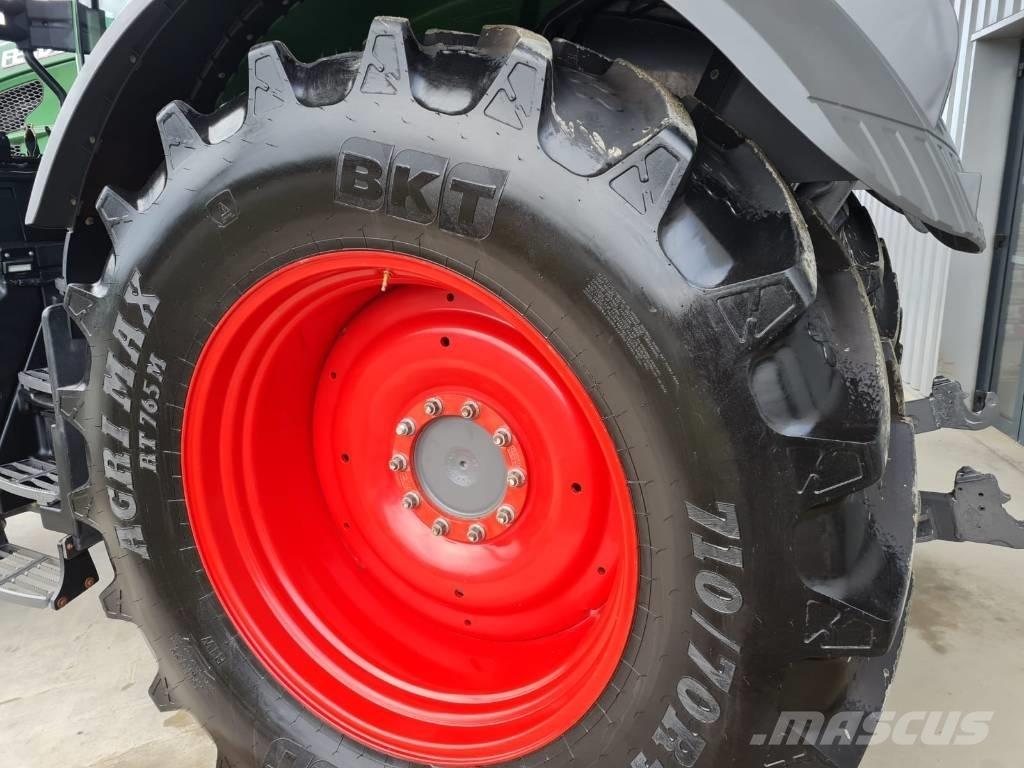Fendt 828 Profi Plus 曳引機