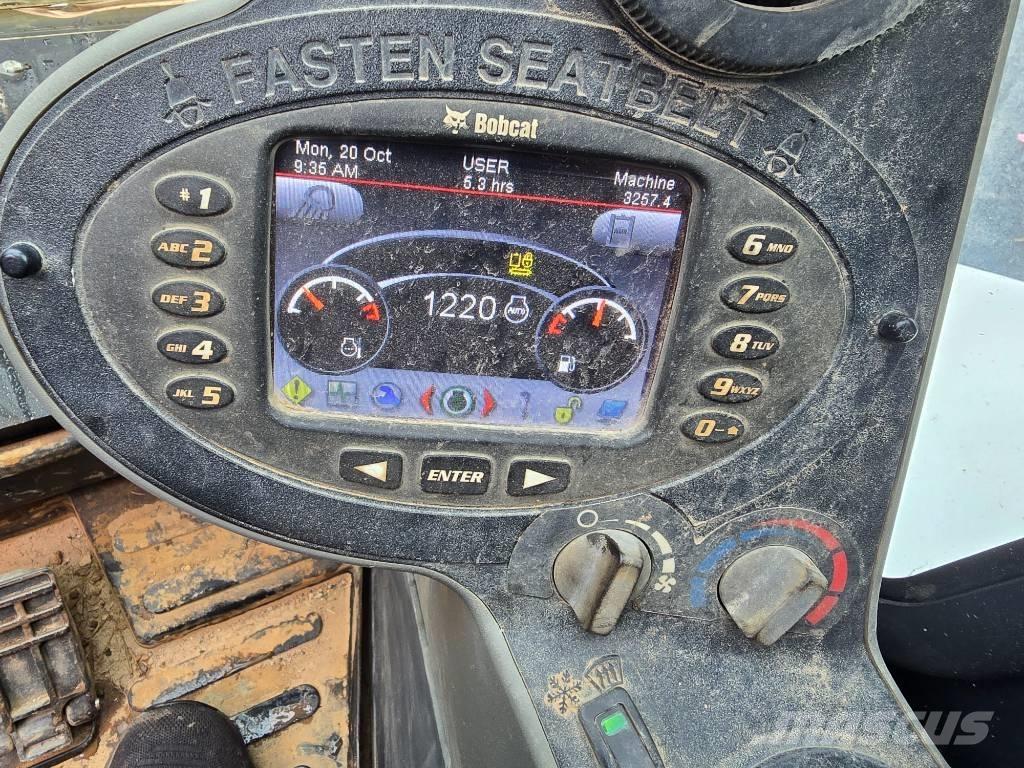 Bobcat E 55 小型挖土機/掘鑿機<7t(小型挖掘機)