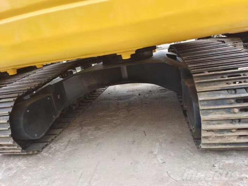 Komatsu PC 200 履帶式 挖土機/掘鑿機/挖掘機