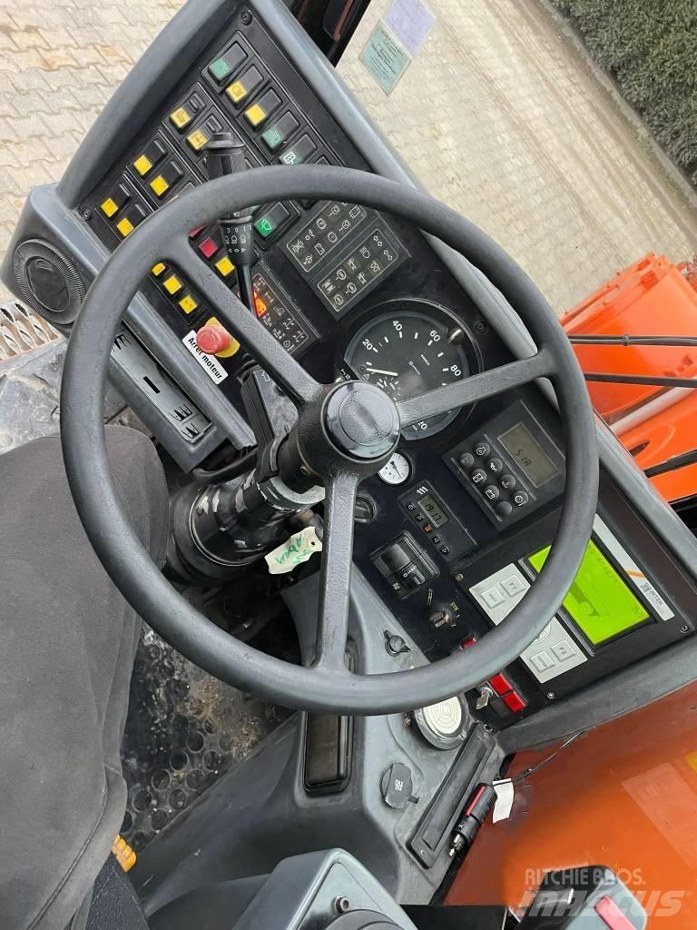 Demag AC 40-1 City 全路面起重機/吊車