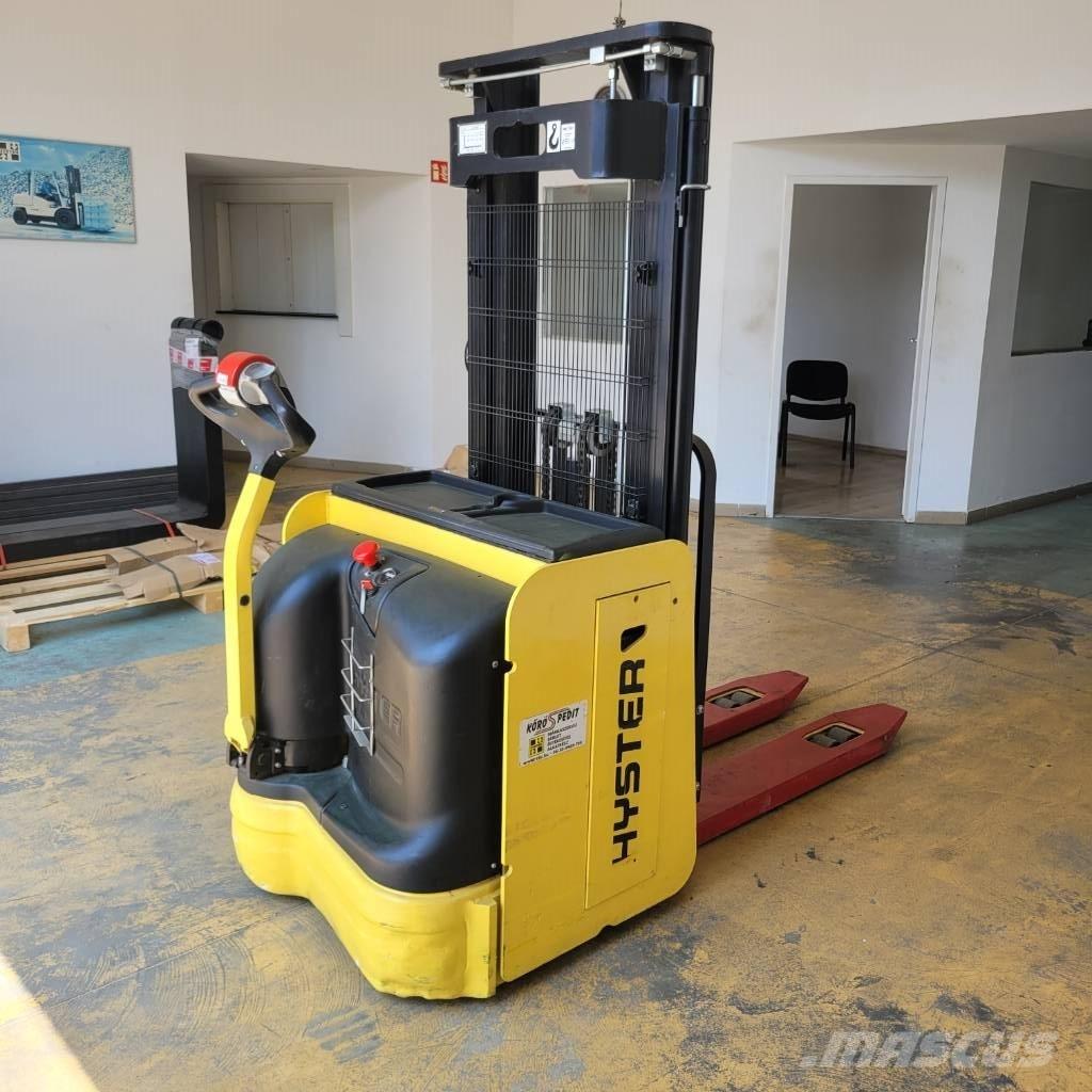 Hyster S1.4iL 行走控制式堆積機