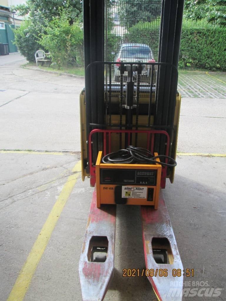 Hyster S1.4iL 行走控制式堆積機