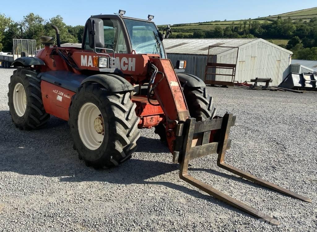 Manitou MLT 526 伸縮臂操作車